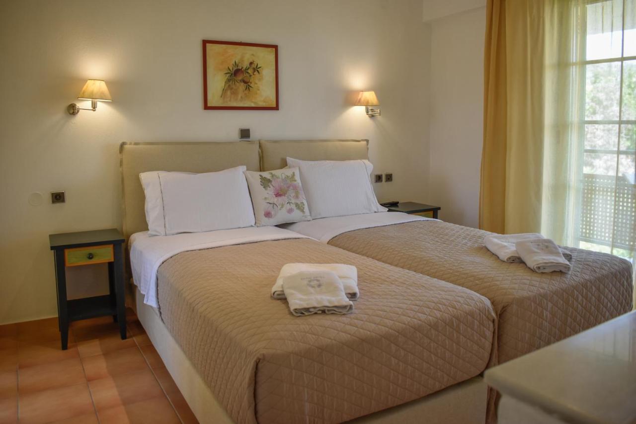 Hotel Dafni Skiathos Town Exterior foto