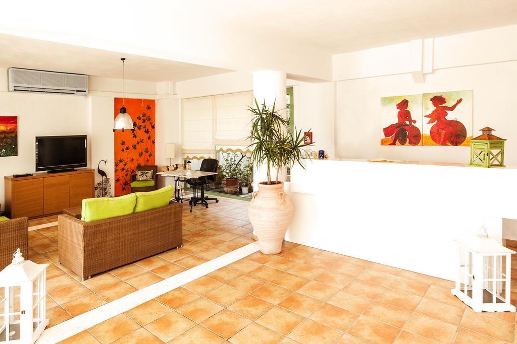 Hotel Dafni Skiathos Town Exterior foto